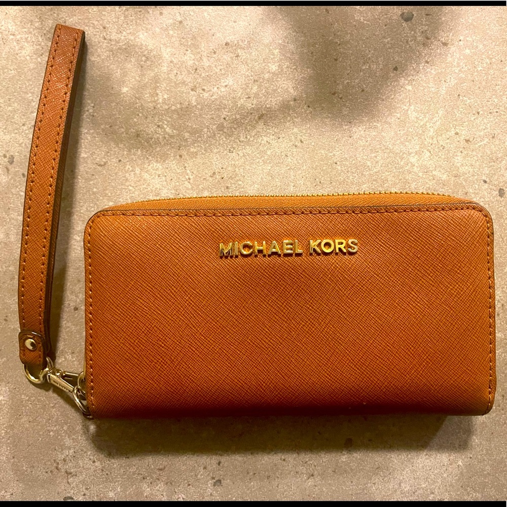 Michael Kors wallet